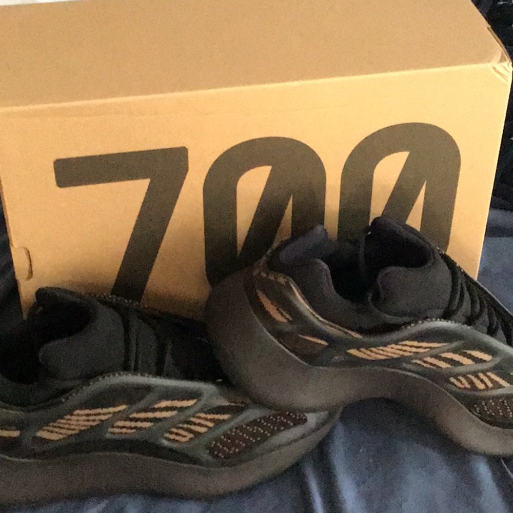 clay brown yeezy v3.